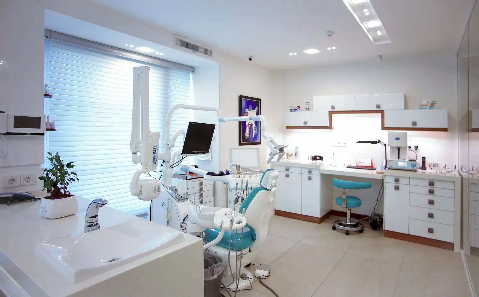 مطب دندانپزشکی نمونه لبخند